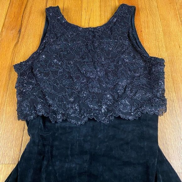Steppin Out Vintage Black Lace Nylon Stretchy dress Size Medium - Picture 5 of 9